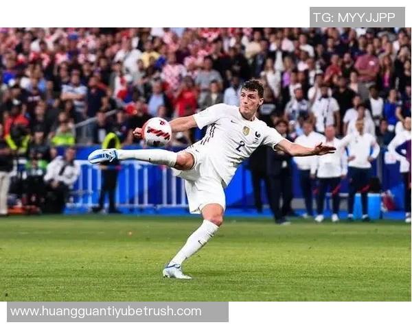 科纳特因伤退出法国队帕瓦尔紧急补招入队