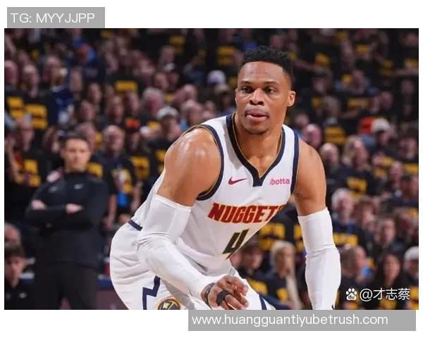 球哥对阵老东家表现惨淡四投全失无得分助攻正负值为负九 球哥对阵老东家表现惨淡四投全失无得分助攻正负值为负九