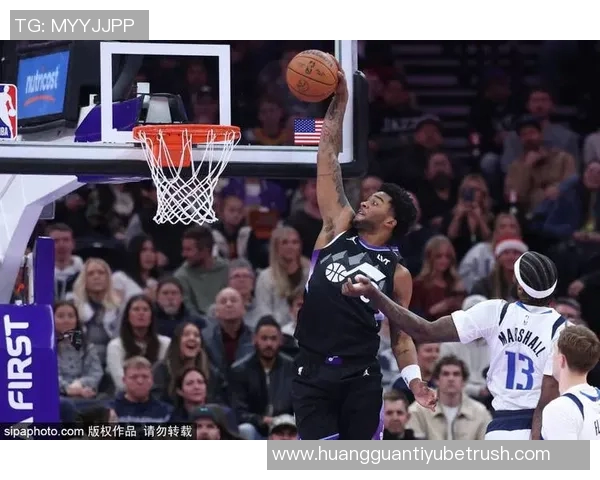 明日独行侠对阵热火戴维斯缺席13场后小概率复出引关注