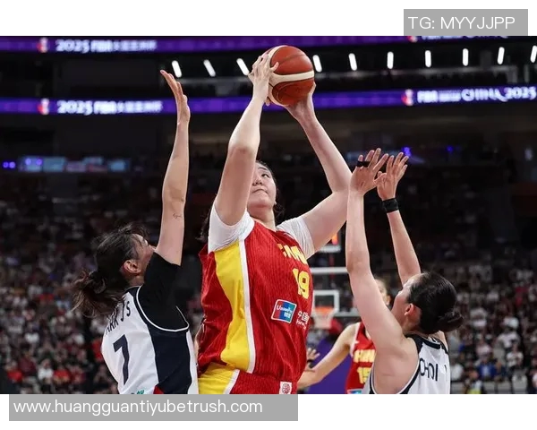 深篮体育女篮锦标赛现场观赛人数突破三万相关产业收入超千万